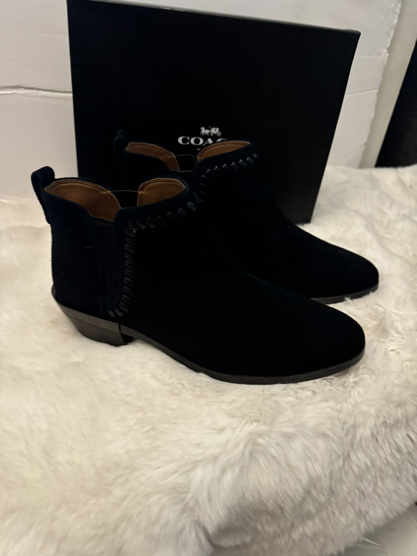 Coach Original Women’s Boots Size 8.5 M