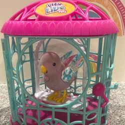 LITTLE LIVE PETS - BIRDIE CHIRPS AND LIGHTS UP IN COLORS! INTERACTIVE