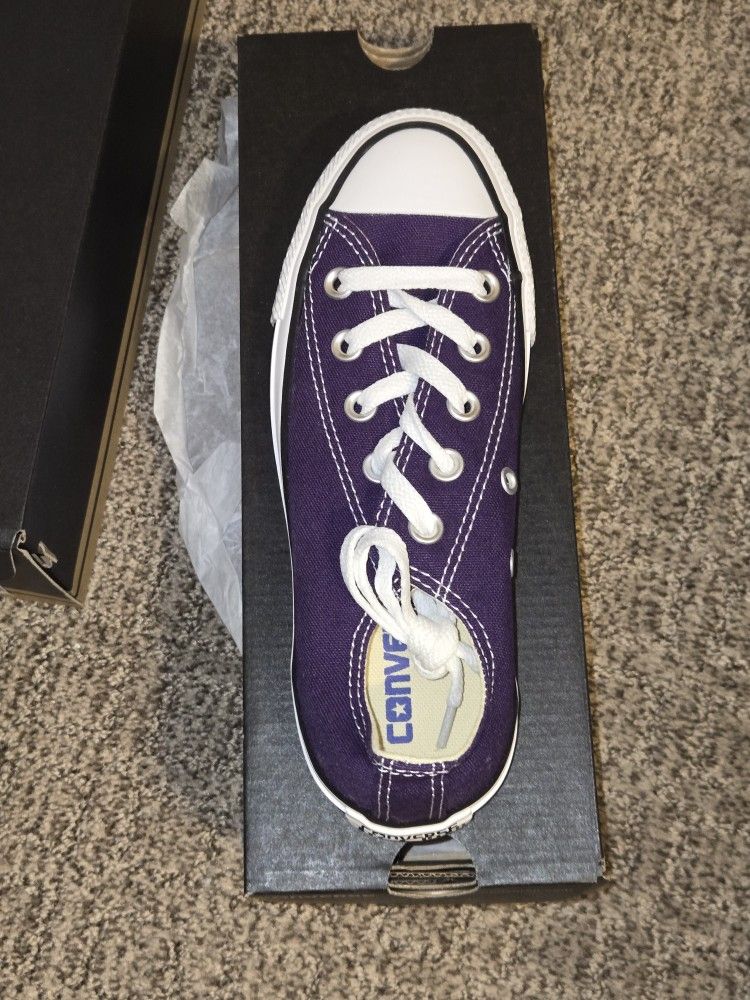Converse Chucks Eggplant Size 3 Men/5 Women