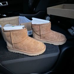 Kids UGGs