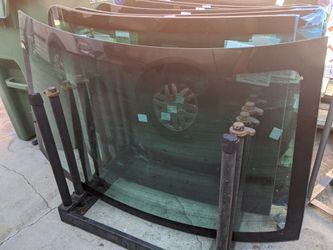 Ford fusion back glass