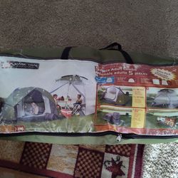 5 Person Camping Set. With 6 Person Tent. 2 Sleeping Bags 