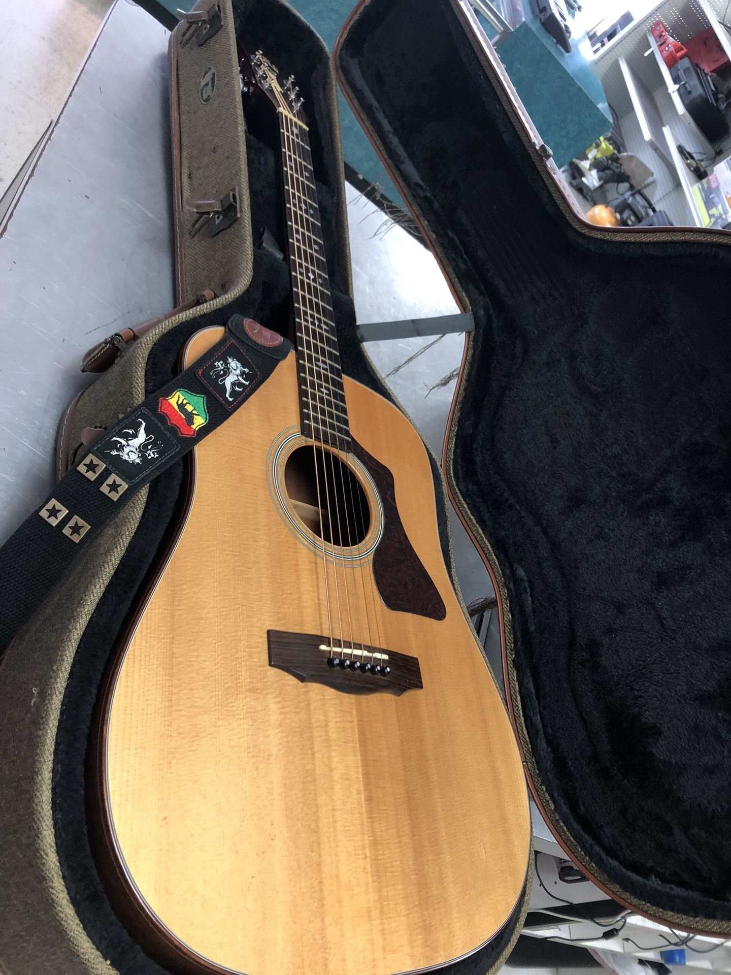 Guild Guitar