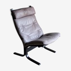 Pair Of Vintage Mid Century Modern Grey Leather Lounge Chairs With Black Bentwood Frames Danish Retro 