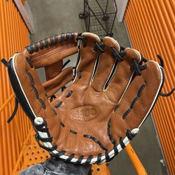 Wilson A500 11.5” Baseball Glove