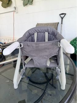 Infantino The Ultimate Travel Booster - Gray.
