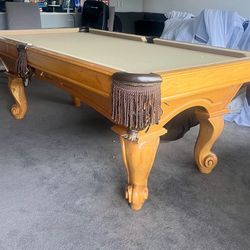 Pool Table 7ft ( Free Delivery & Set Up & New Color Felt Of Your Choice