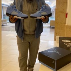 Jordan 5 Retro UNC 