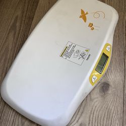 Digital baby scale