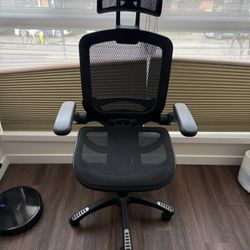 Used Ergonomic Office Chair, Black