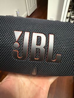 JBL Portable Bluetooth Speaker charger 5