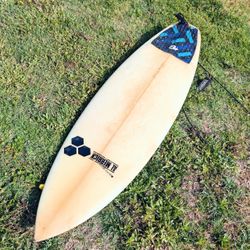 5'11 surfboard for sale