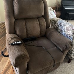 Free Lift Chair - Need Truck 