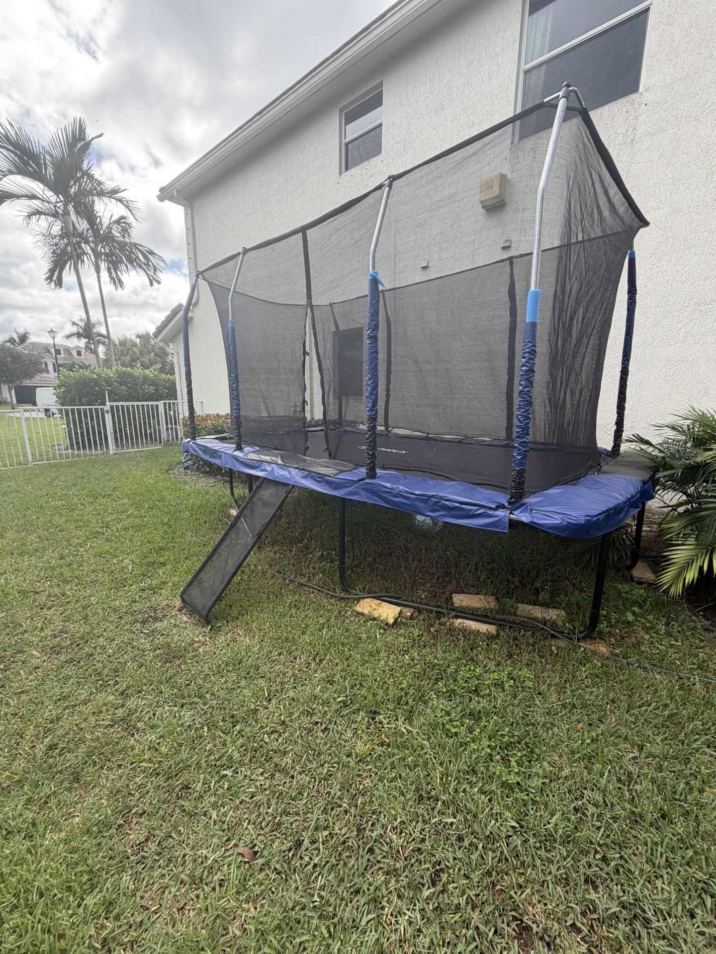 Machrus Upper Bounce Rectangle Trampoline