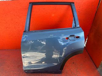 2019 2020 2021 2022 2023 2024 SUBARU FORESTER LEFT DRIVER REAR DOOR SHELL OEM