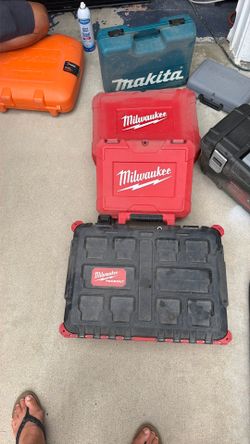 Milwaukee tool boxes