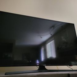 TV Samsung 50”