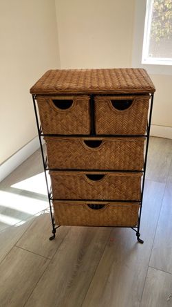 Five drawers wicker dresser