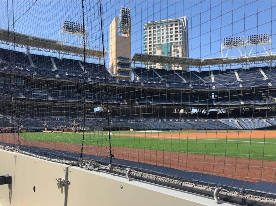 (4) FRONT ROW VIP PADRES TICKETS ALL INCLUSIVE FOOD AND ALCOHOL