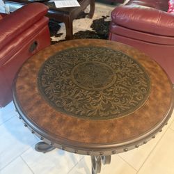 Round End Table