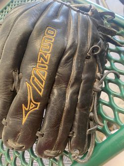 Mizuno Baseball Glove 12.75