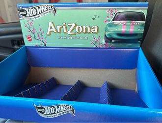 Arizona x Hot wheels display