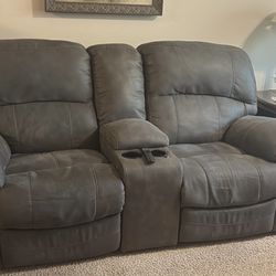 Reclining Love Seat