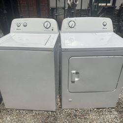 Amana Washer And Dryer In Great Working Condition 