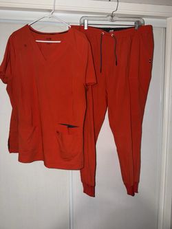 Koi scrubs