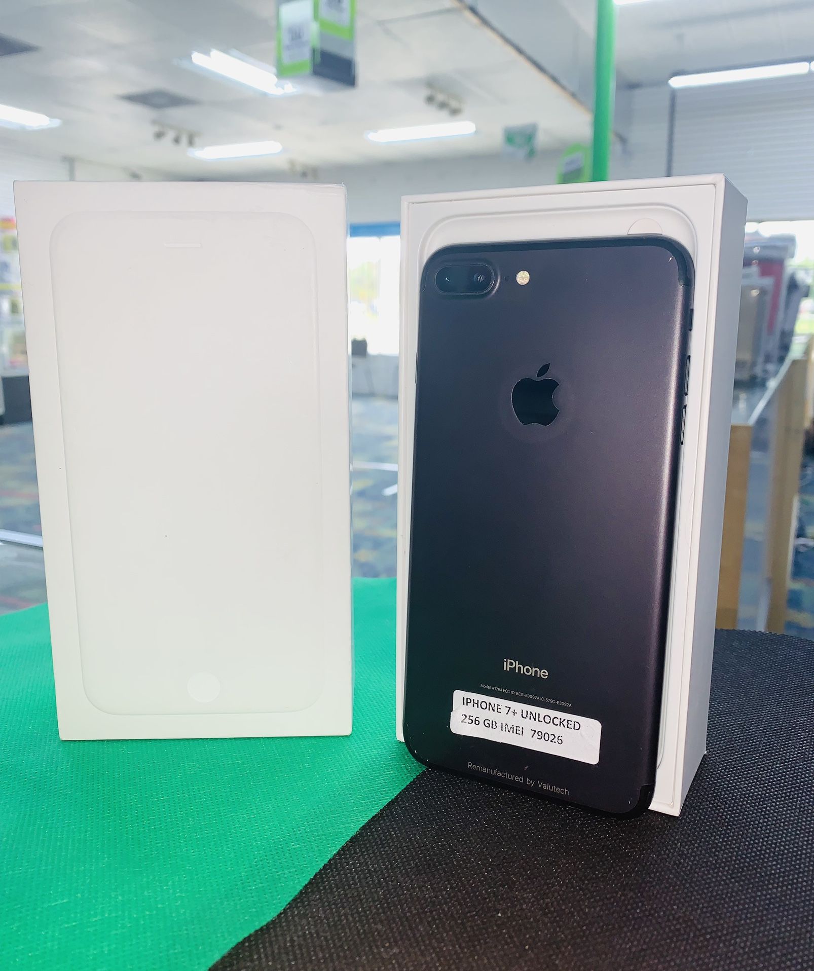 ⌚️🔥iPhone 7 Plus 32gb Factory Unlocked With Warranty