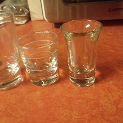 $6.50

Vintage Clear Glass Skinny Tapered Shot Glass ~ Clear Tapered Shooter pick up only 865 Ellsworth avenue right off of East Livingston avenue in 
