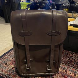 Filson Weatherproof Rolling Carry-On Bag Medium