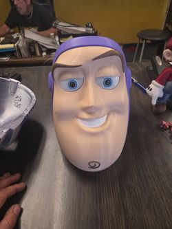 Buzz lightyear