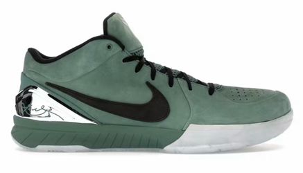 Nike Kobe 4 girl dad size 10.5 men’s new