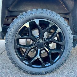 24x10 Black New Rims And Tires 33 1250 24