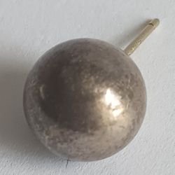 Tiffany & Co Classic Ball Bead Sterling Silver 925 Stud Earring.ONLY ONE GREAT CONDITION HAVE TO BE CLEAN IT