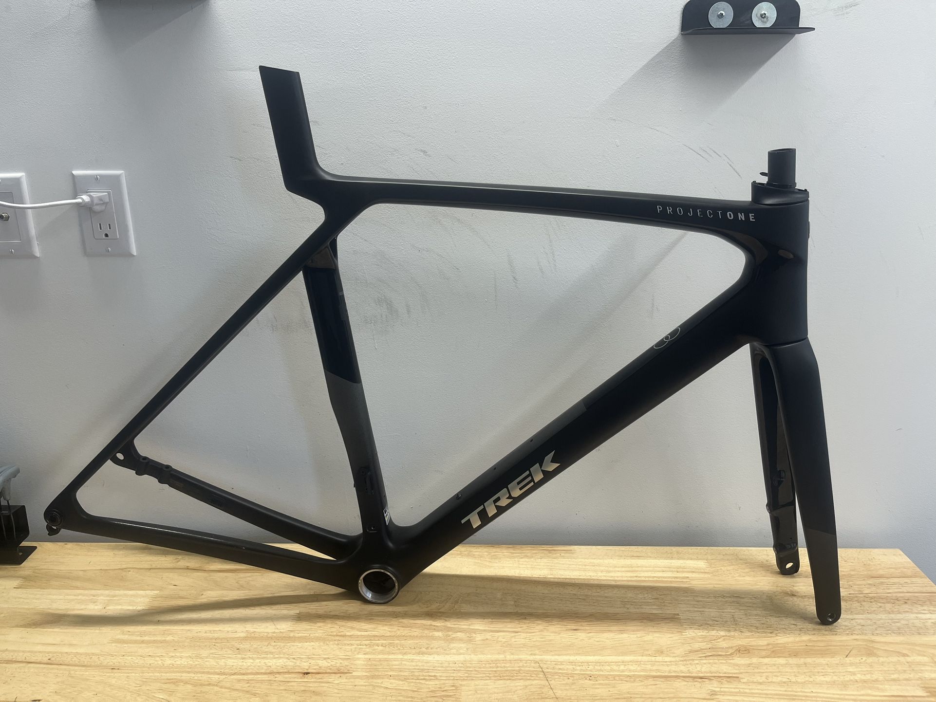 Trek Madone SLR 9 Gen 8 Project One L frameset