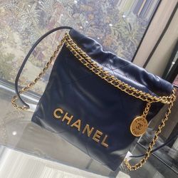 Chanel 22 Urban Bag