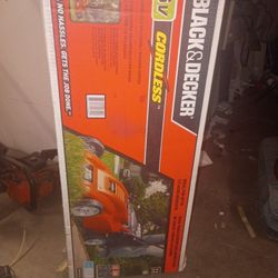 Black and Decker lawnmower