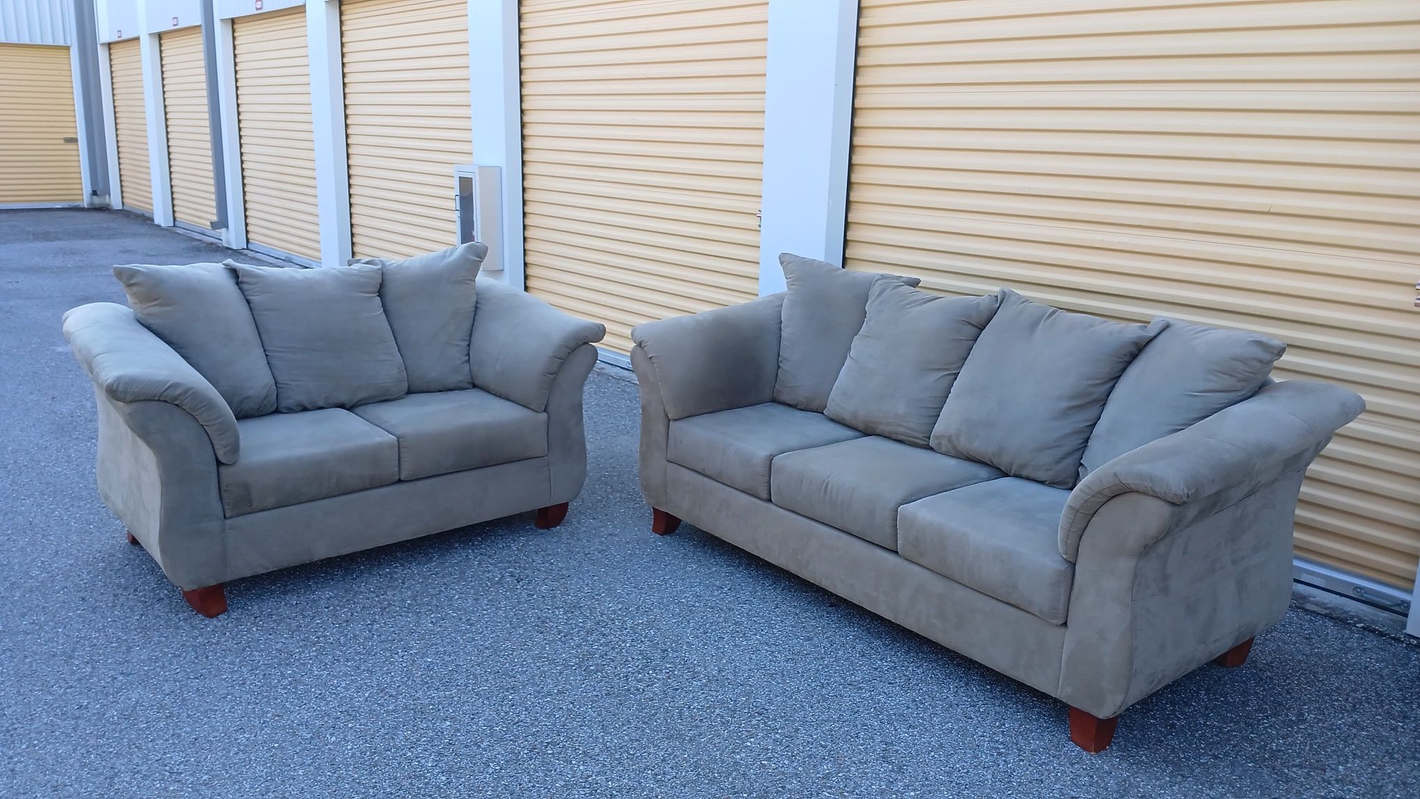 ASHLEY Sofa Set 