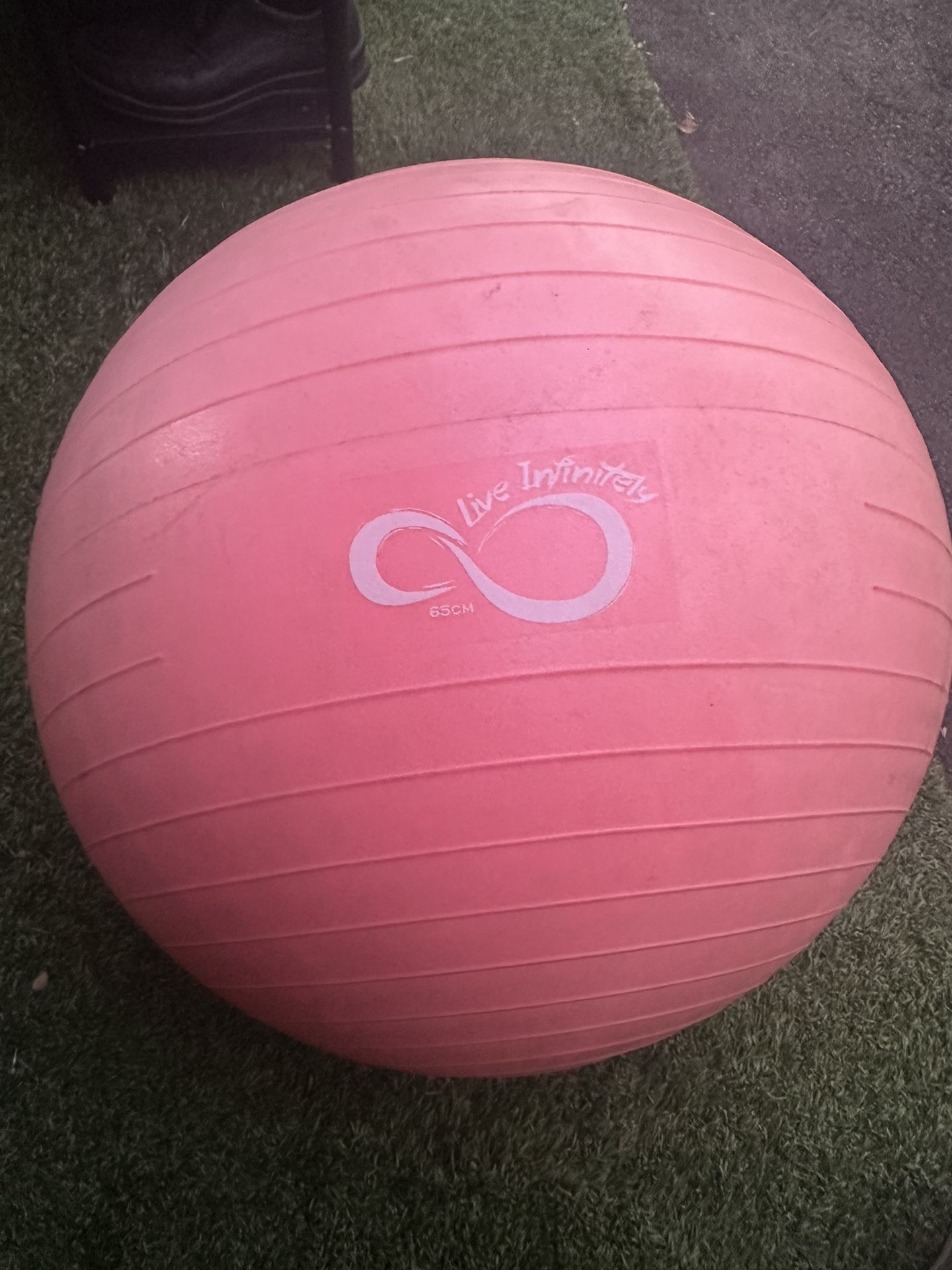 Live Infinitely 65cm Exercise Ball – Pink