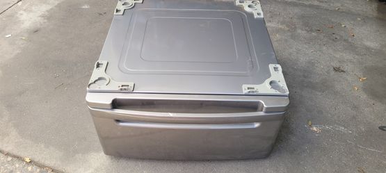 LG Washer Or Dryer Stand