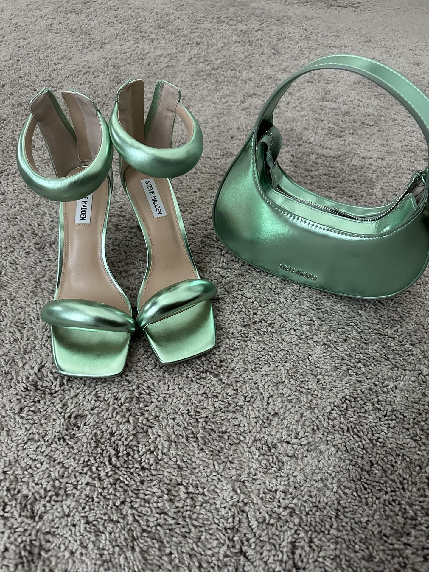 Steve Madden set