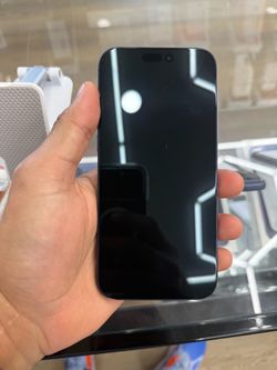 17 Pro max Blue unlocked