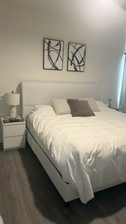 bed & might stand