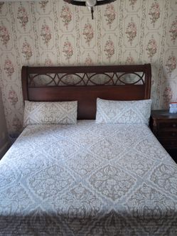 King size bedroom set