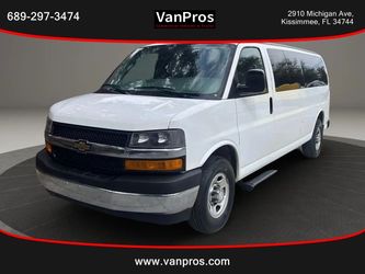 2018 Chevrolet Express 3500 Passenger