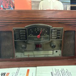 Antique Radio With Bonplay 