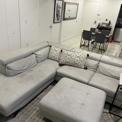 City Furniture Leather Sectional Sofa 