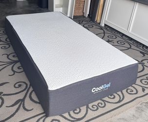 Cool Gel Twin XL Mattress